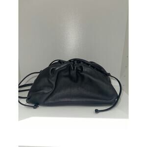Bottega Veneta The Pouch 20 Black Leather Clutch Bag